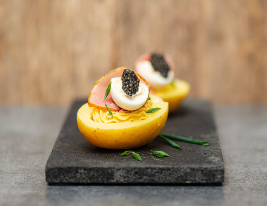 Erdäpfel mit Dottercrème & Osietra Alpenkaviar